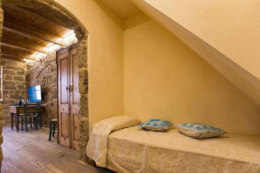 Grand Suite Gioberti Elegante Nel Cuore Di Alghero Exterior foto